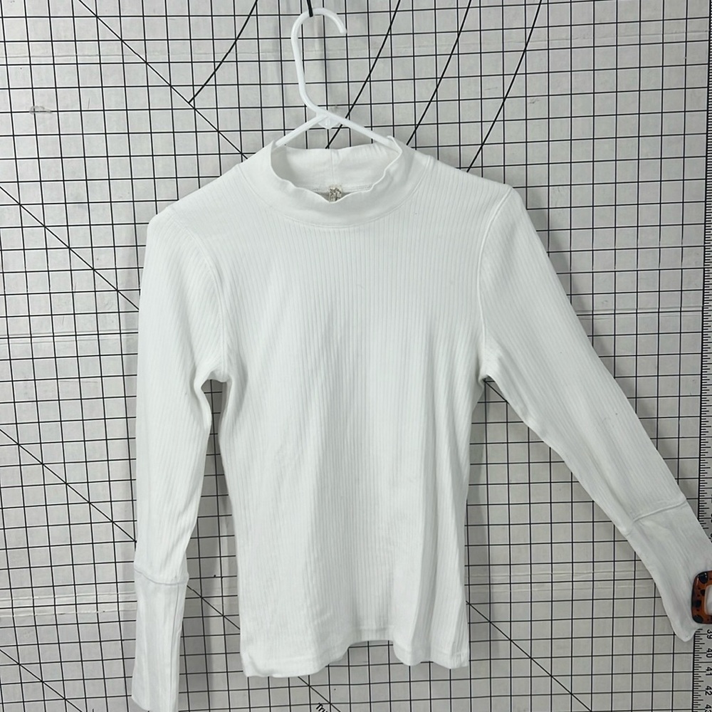 Free people, intimately free, ribbed, mock neck, cotton shirt L